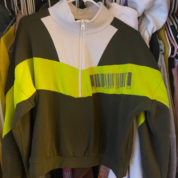 Half-Zip Pullover • 2020 Gabrielle Union Collection colorblock - Picture 7 of 7